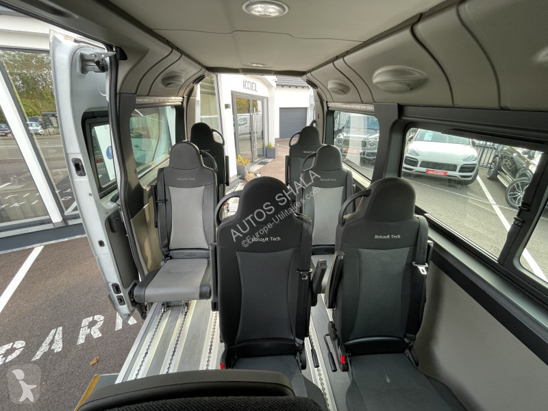 Véhicule utilitaire Renault MASTER III COMBI /...
