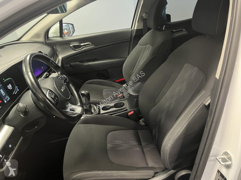 Samochód dostawczy KIA SPORTAGE 1.6 T-GDi MHEV...