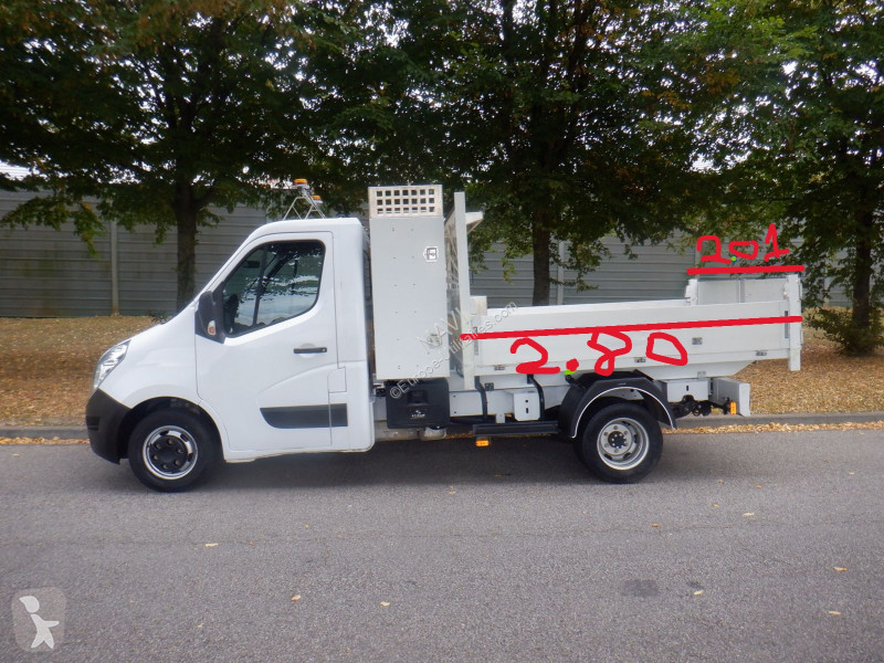 Véhicule utilitaire Renault MASTER PLATEAU...