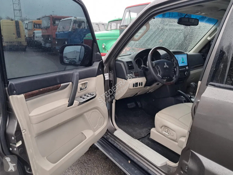 Furgoneta Mitsubishi GLS 3.5 - V6 , 4x4 , 7...
