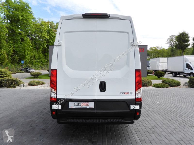 Furgoneta Iveco 35S14 DAILY