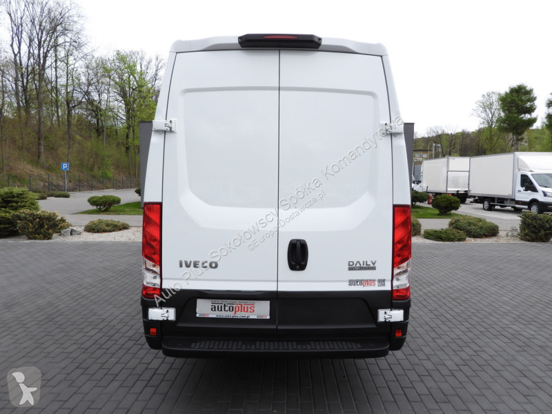 Furgoneta Iveco 35S14 DAILY