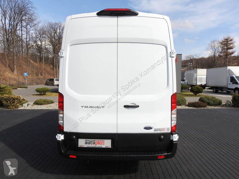 Samochód dostawczy Ford  TRANSIT
