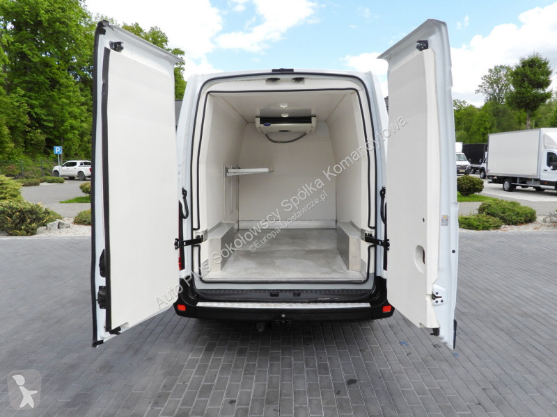 Samochód dostawczy Renault  MASTER