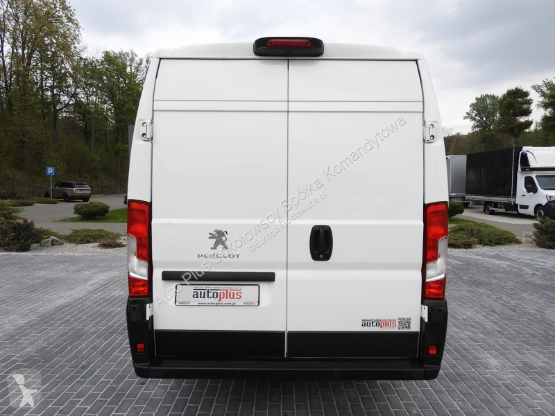 Samochód dostawczy Peugeot  BOXER