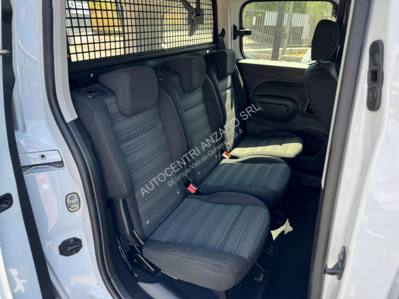 Véhicule utilitaire Opel