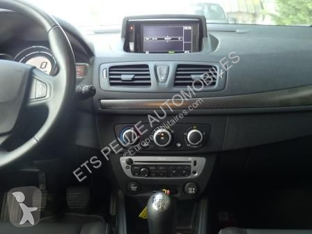 عربة نفعية Renault MEGANE III ESTATE 1.5 DCI...