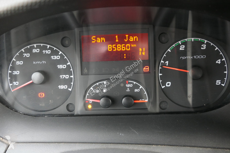 Veicolo commerciale Iveco Daily 35 S11 C30C...