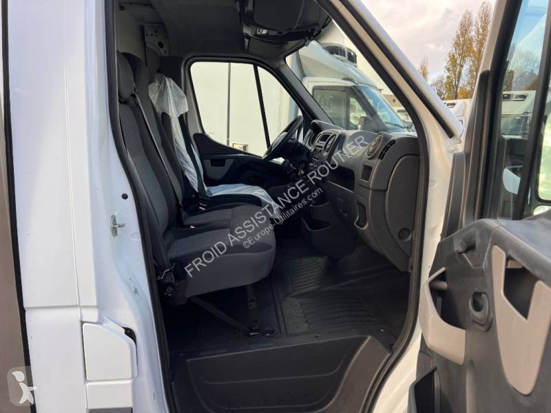 Samochód dostawczy Renault