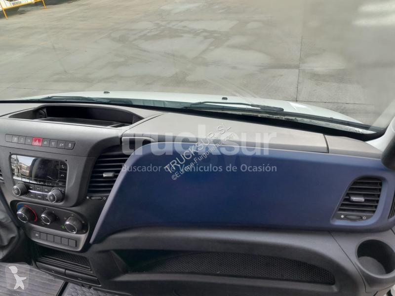 Furgoneta Iveco  DAILY 35C16H 20M