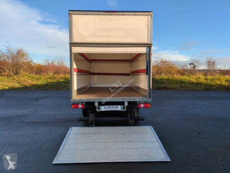 Véhicule utilitaire Iveco CCb 35C16H3.0...