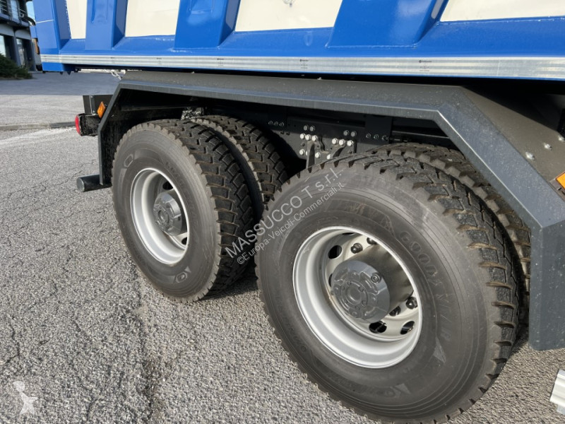 Samochód dostawczy Scania P500 XT 8X4