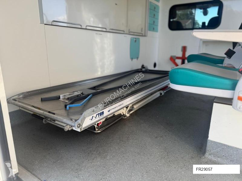 عربة نفعية Renault TRAFIC BOX TYPE C 2016