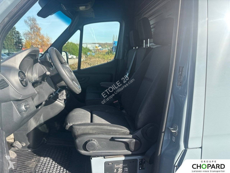 عربة نفعية Mercedes SPRINTER FGN 315 CDI 37...