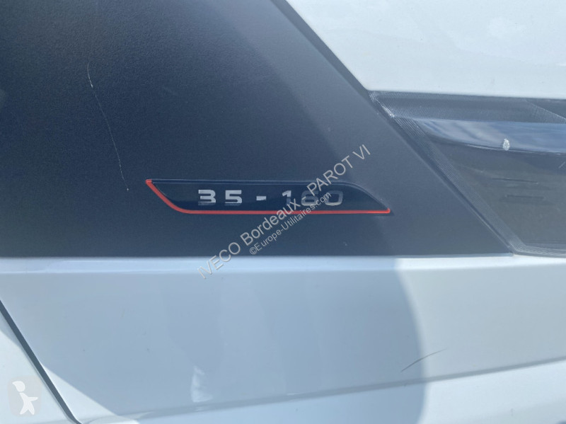 Iveco 35C16H3.0 empattement 4100 Transporter