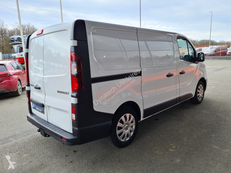 Furgoneta Renault TRAFIC III FG L1H1 1000 2.0...