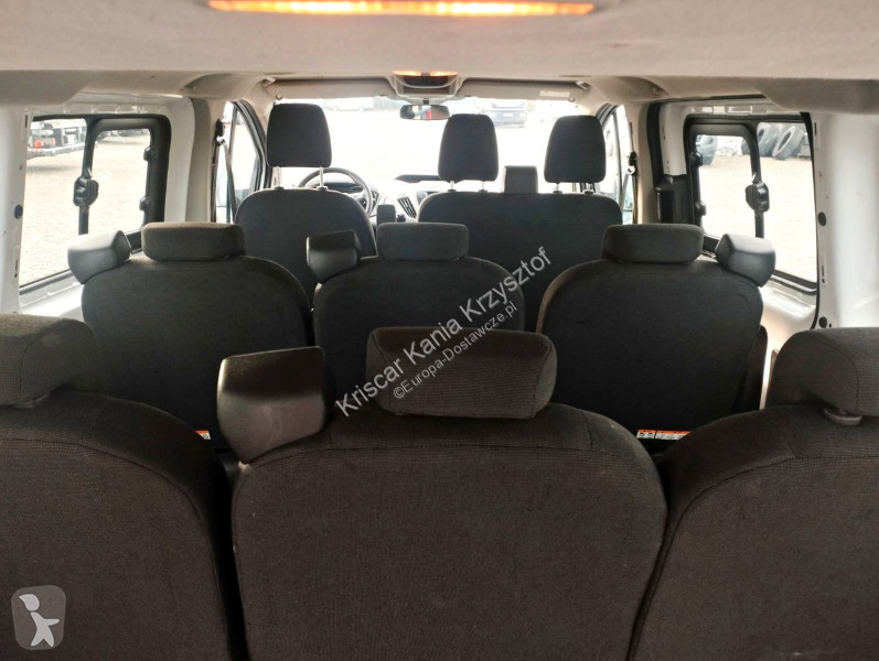 Samochód dostawczy Ford L2 9 Seater Low Mileage
