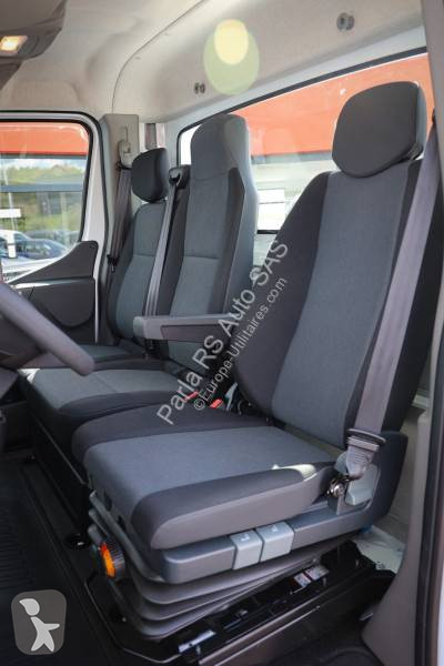 Furgoneta Nissan