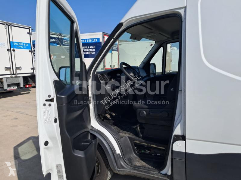 عربة نفعية Iveco  DAILY 35S16 12M3