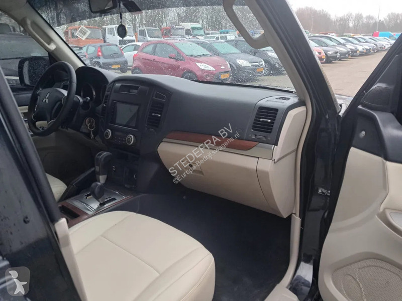 Furgoneta Mitsubishi GLS 3.5 - V6 , 4x4 , 7...