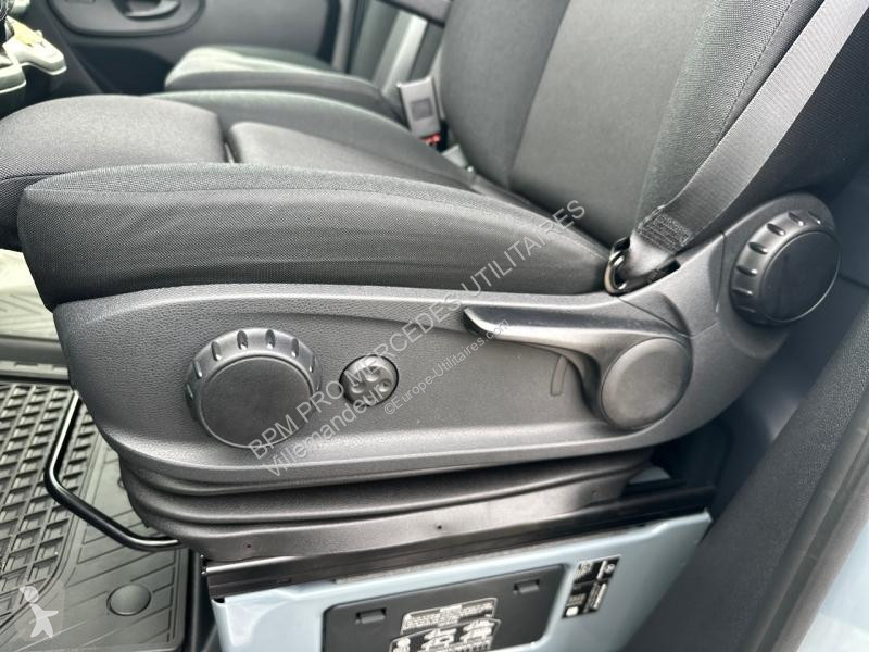 Véhicule utilitaire Mercedes Fg 519 CDI 37 3T5...