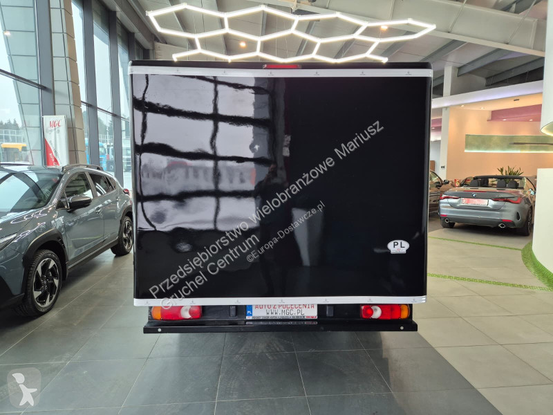 Лекотоварен автомобил Ford Transit 35 2.0 TDCi...
