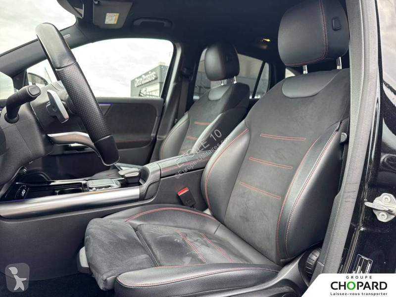عربة نفعية Mercedes GLA 200 7G-DCT