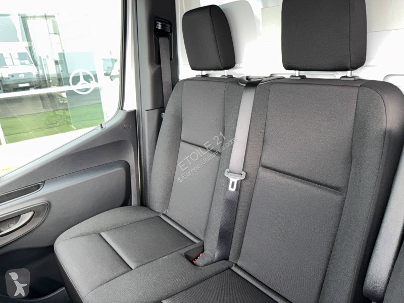 Furgoneta Mercedes ESPRINTER 420 Châssis cab 43...