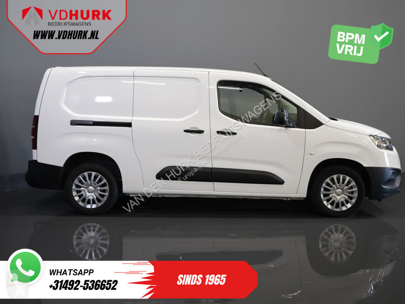 Samochód dostawczy Toyota 1.5 130 pk Aut. L2 2x...