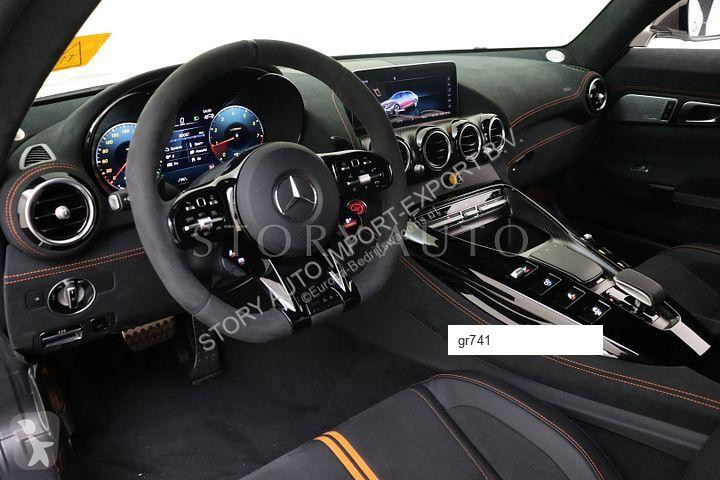 عربة نفعية Mercedes AMG GT