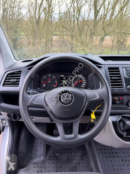 Volkswagen T6 L2H2 2.0 TDI 102 BUSINESS LINE...