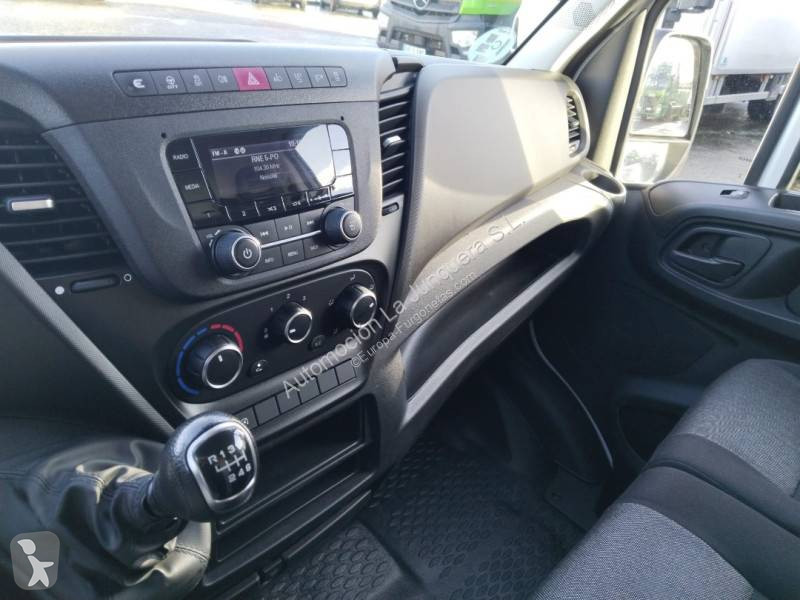 عربة نفعية Iveco