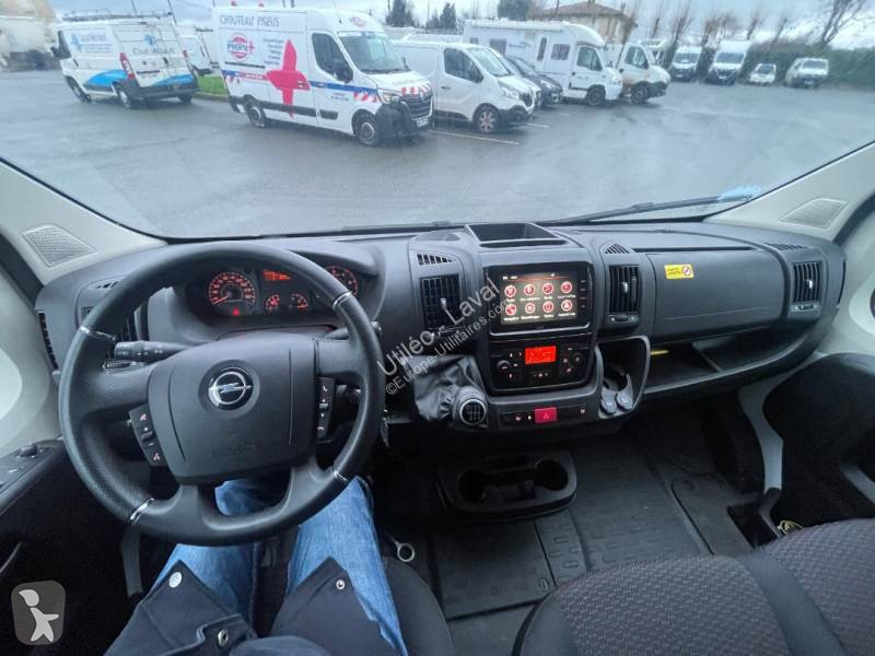 عربة نفعية Opel