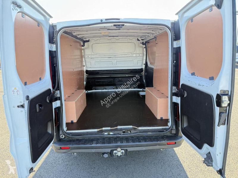 عربة نفعية Nissan PRIMASTAR Acenta 2.8t L1H1...