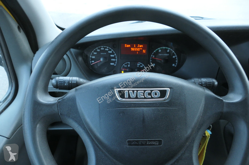 Furgoneta Iveco Daily 35 S11 C30C AUTOMATIK...