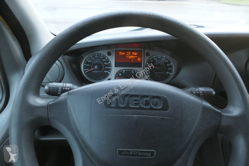 Furgoneta Iveco Daily 35 S11 C30C AUTOMATIK...