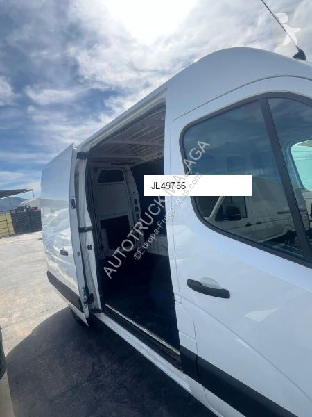 Furgoneta Renault 2.3 L2H2