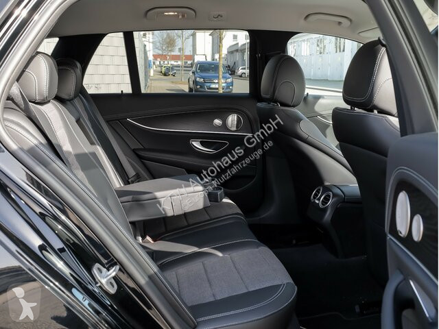 Samochód dostawczy Mercedes E 220 d T...
