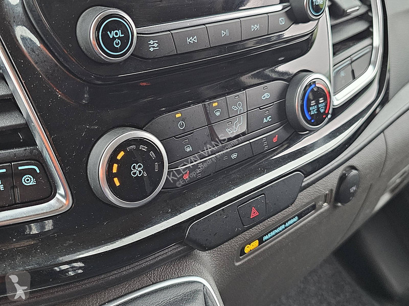 Véhicule utilitaire Ford 2.0 L1H1 Limited Navi AC