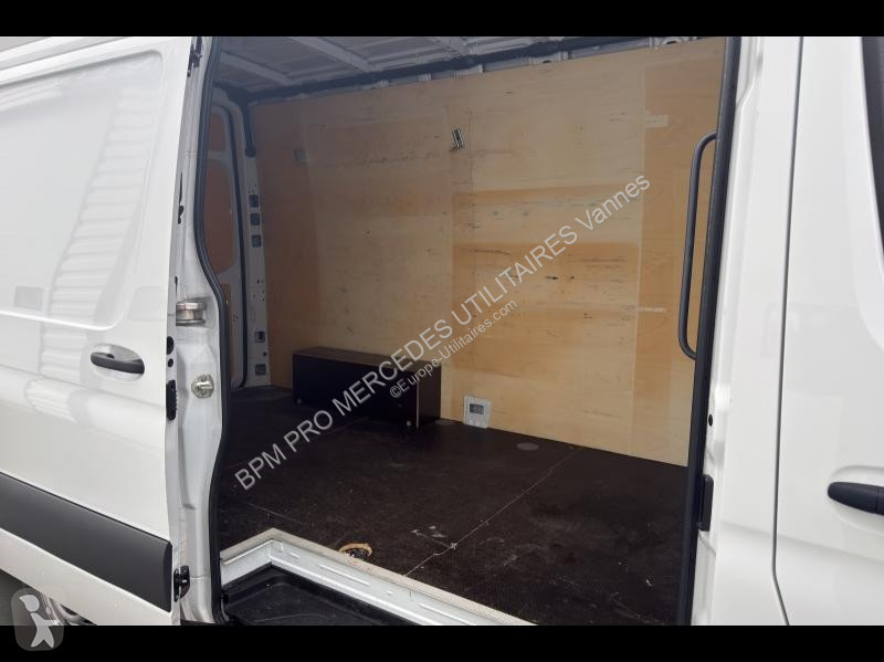عربة نفعية Mercedes Fg 317 CDI 37 3T5 Pro...