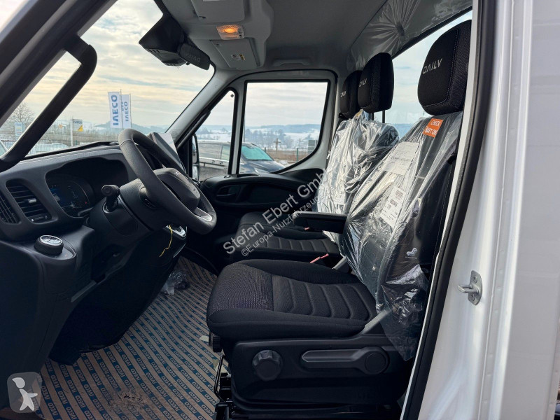 Nyttofordon Iveco 35S14 HA8 Fahrgestell...