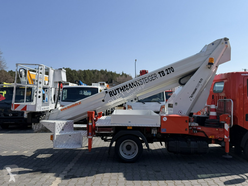 Nissan  Transporter