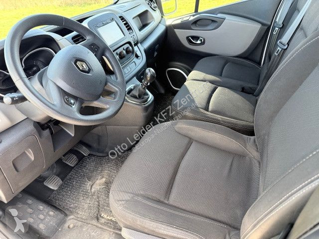 Renault TRAFIC Transporter