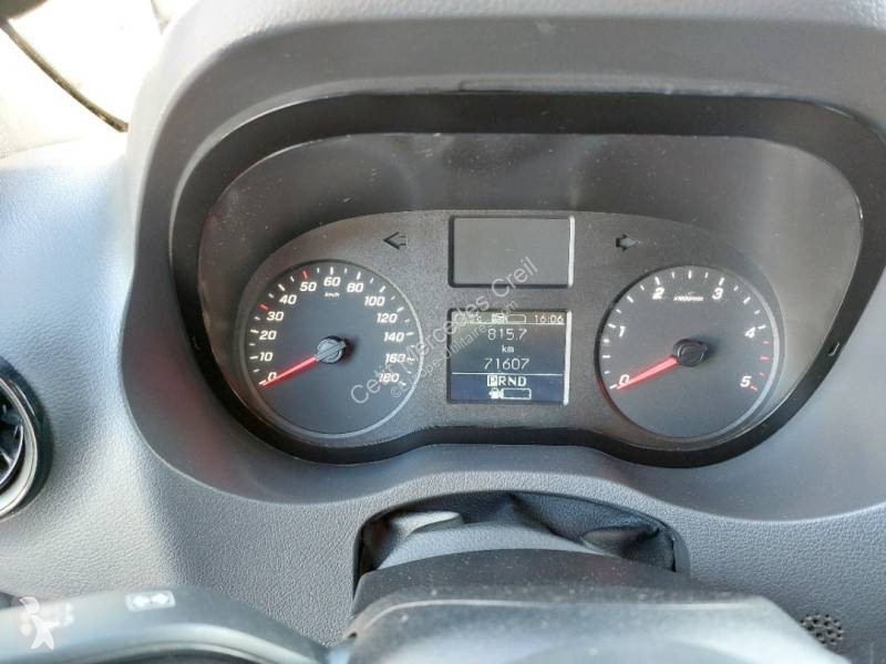 عربة نفعية Mercedes