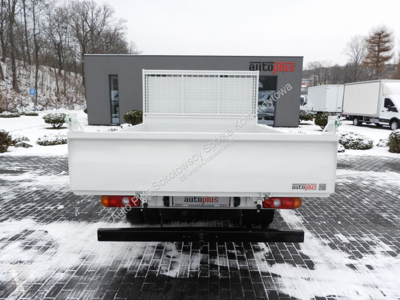 عربة نفعية Mitsubishi FUSO 3C15 CANTER