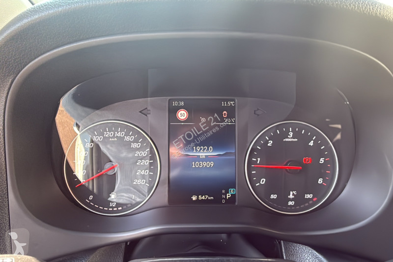 Furgoneta Mercedes VITO FOURGON 114 CDI COMPACT...
