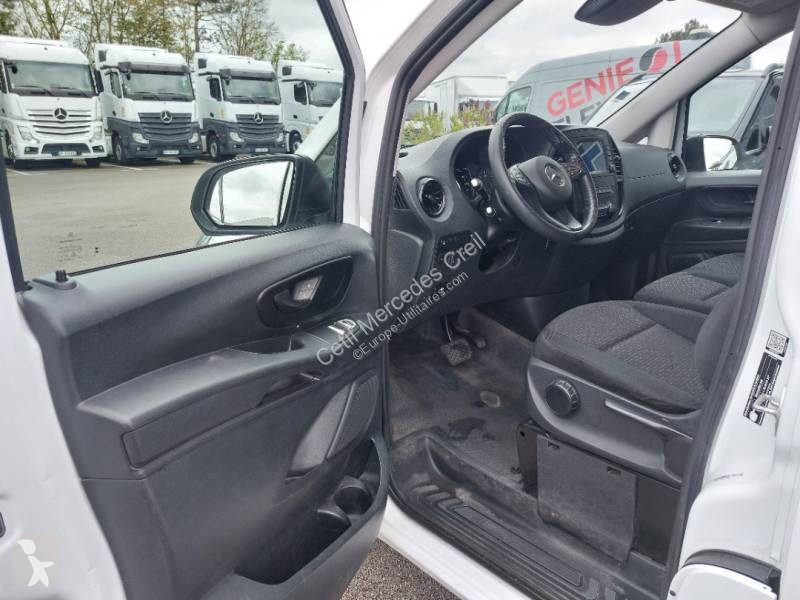 Furgoneta Mercedes
