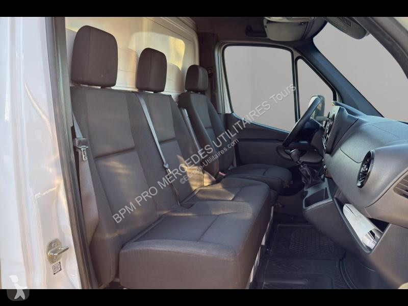 عربة نفعية Mercedes