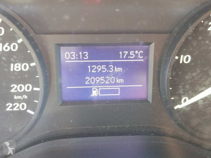 Véhicule utilitaire Mercedes III 114 - vito 114...