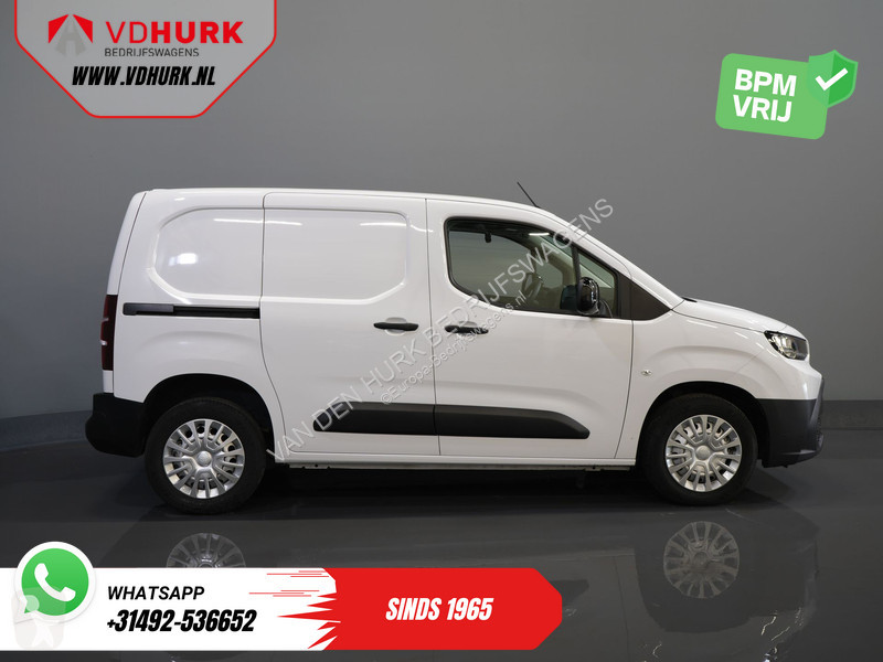 Furgoneta Toyota 1.5 LED/ Virtual Cockpit/ DAB/...
